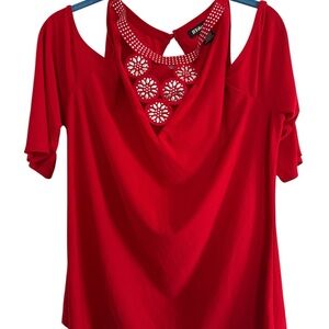 New Women’s Cut out silver glitz size Large Red Cold Shoulder Top by BYDesign